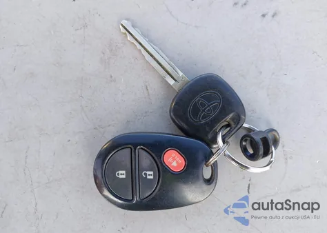 2013 Toyota Tacoma Prerunner V6 из США, поврежденный, VIN 3TMJU4GN1DM156052